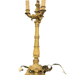 Antica lampada da tavolo grande candelabro in bronzo dorato a tre fiamme epoca 1830