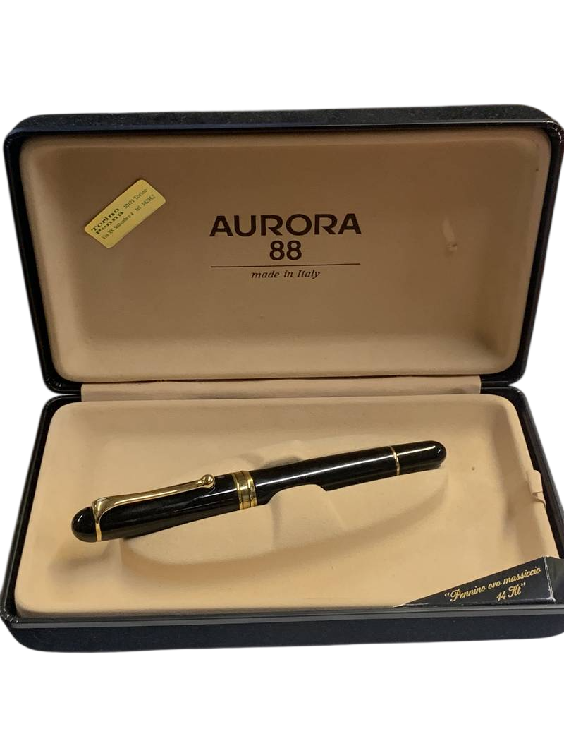 Prestigiosa penna stilografica AURORA 88 pennino in oro massiccio 14 kt black gold - immagine 10