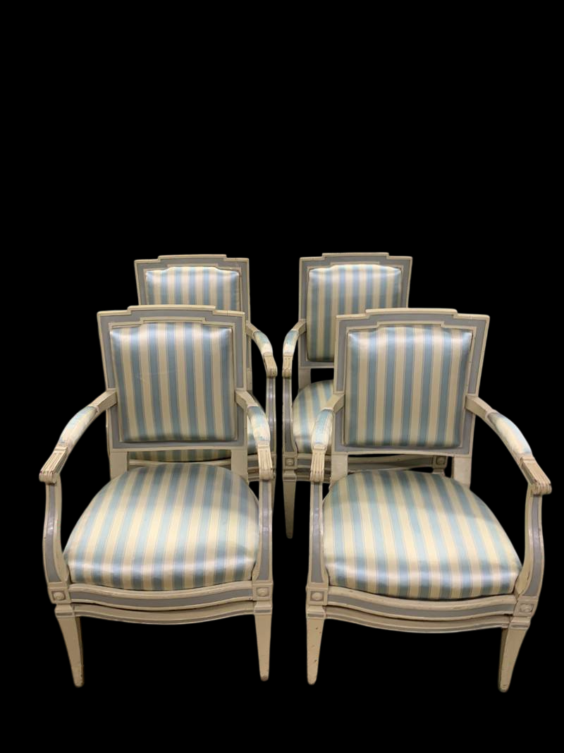 4 antiche poltrone sedie laccate epoca 700IMG_5694_risultato-Photoroom 4 antiche poltrone Piemontesi Luigi XVI laccate epoca XIX Secolo - immagine 1