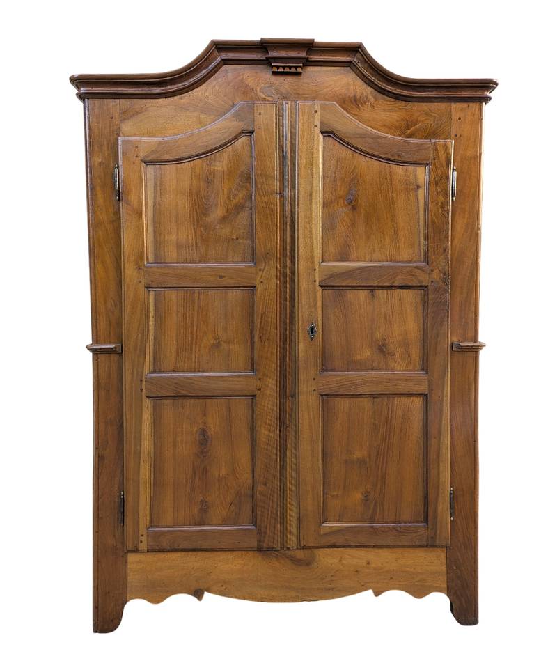 armadio-piemonte-legno-noce-xviii_OTTIMIZZATO Antico armadio Luigi XVI in ciliegio - Piemonte, XVIII secolo - immagine 1