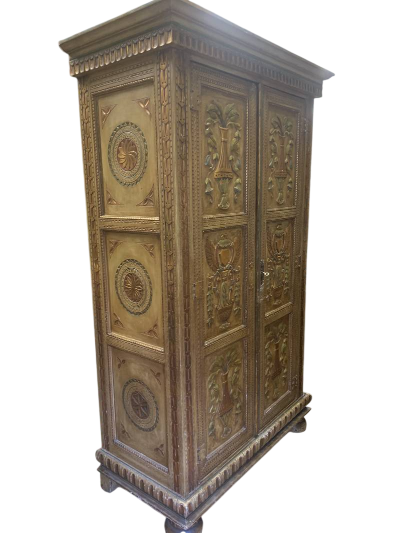 Antico armadio a due ante legno intagliato e laccato finiture dorate fine 800 - immagine 8