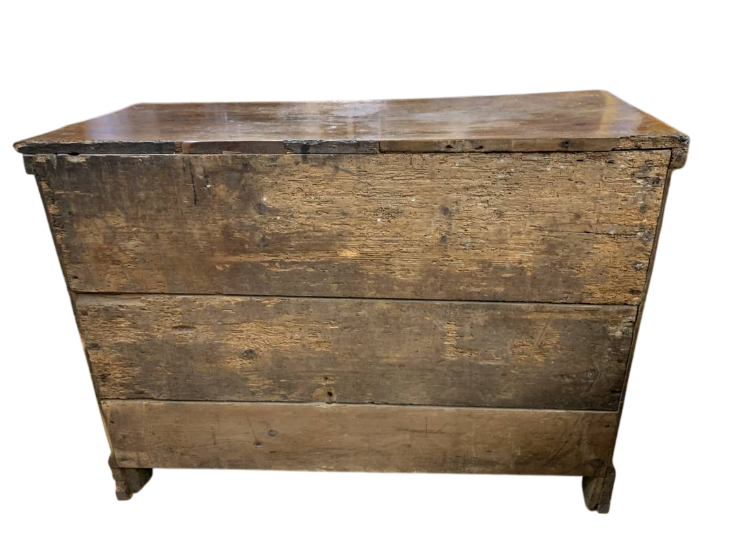 Antico e raro Cassettone Sardo del 700 noce ricco intaglio - immagine 5